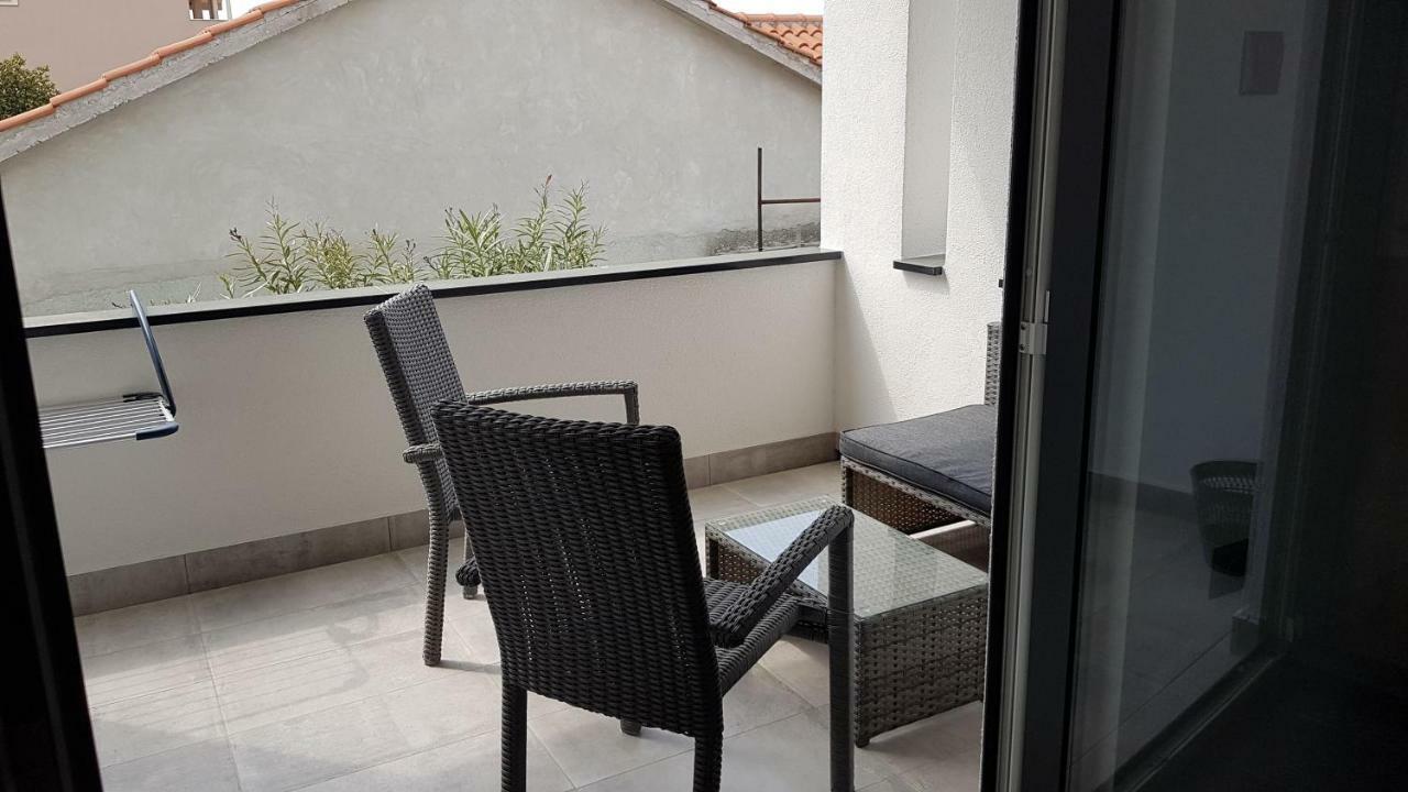 Apartments Star With Pool Biograd Na Moru Exterior foto