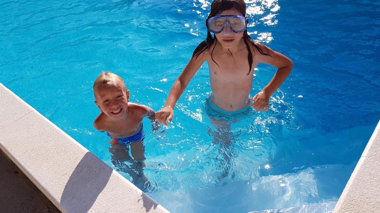 Apartments Star With Pool Biograd Na Moru Exterior foto
